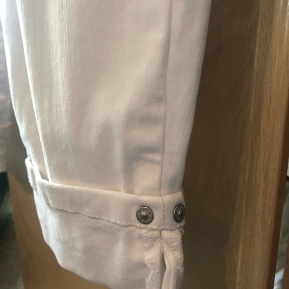 Gloria Vanderbilt white capri jeans - Picture 3 of 5